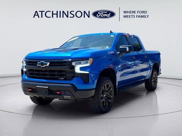 2024 Chevrolet Silverado 1500 LT Trail Boss — photo 1 of 13