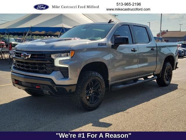 2023 Chevrolet Silverado 1500 LT Trail Boss — photo 1 of 26