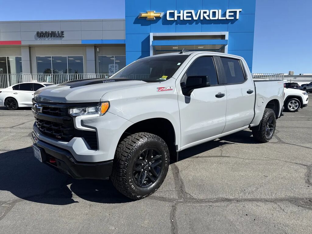 2024 Chevrolet Silverado 1500 LT Trail Boss — photo 1 of 26