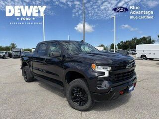 2024 Chevrolet Silverado 1500 LT Trail Boss — photo 1 of 26