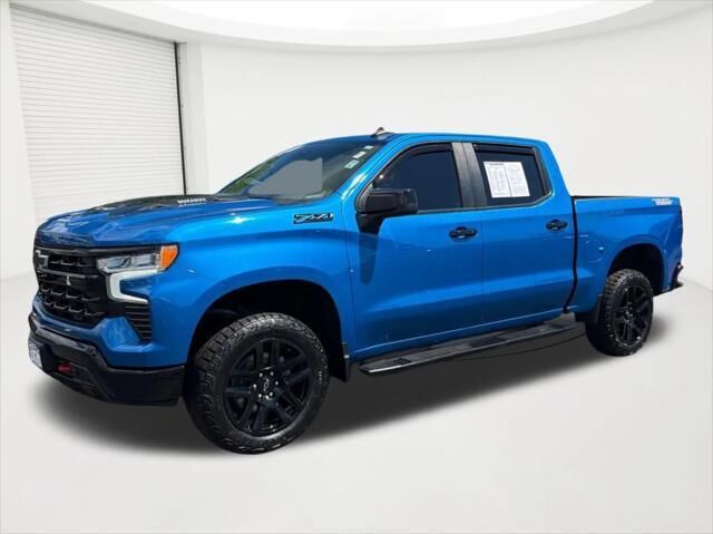 2023 Chevrolet Silverado 1500 LT Trail Boss — photo 1 of 13