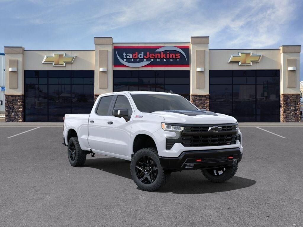 2024 Chevrolet Silverado 1500 LT Trail Boss — photo 1 of 2