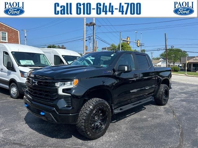 2022 Chevrolet Silverado 1500 LT Trail Boss — photo 1 of 13