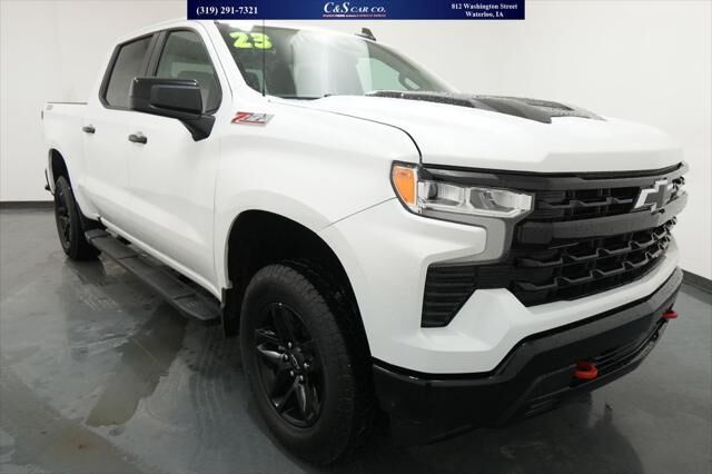 2023 Chevrolet Silverado 1500 LT Trail Boss — photo 1 of 21