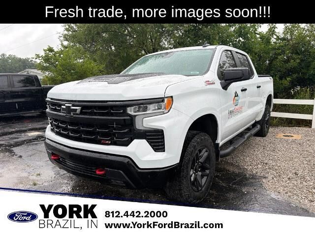 2023 Chevrolet Silverado 1500 LT Trail Boss — photo 1 of 20