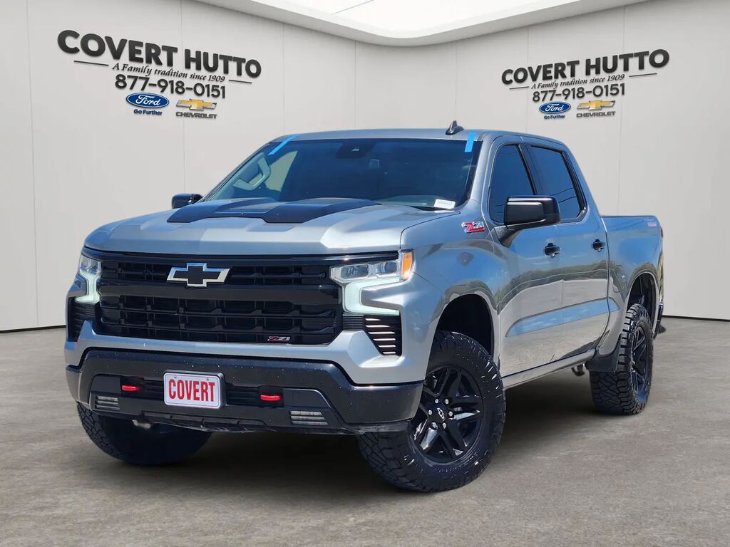 2023 Chevrolet Silverado 1500 LT Trail Boss — photo 1 of 27