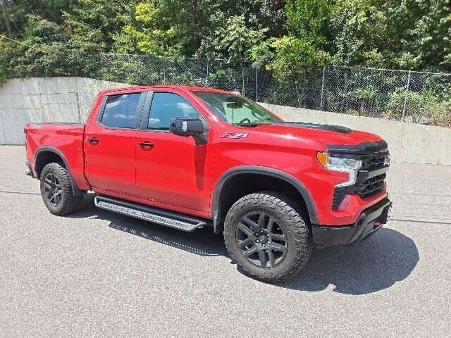 2023 Chevrolet Silverado 1500 LT Trail Boss — photo 1 of 13