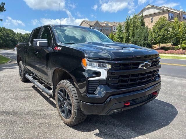 2024 Chevrolet Silverado 1500 LT Trail Boss — photo 1 of 26