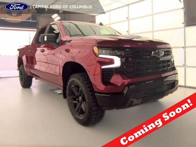 2024 Chevrolet Silverado 1500 LT Trail Boss — photo 1 of 6
