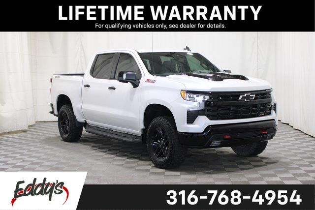 2024 Chevrolet Silverado 1500 LT Trail Boss — photo 1 of 13