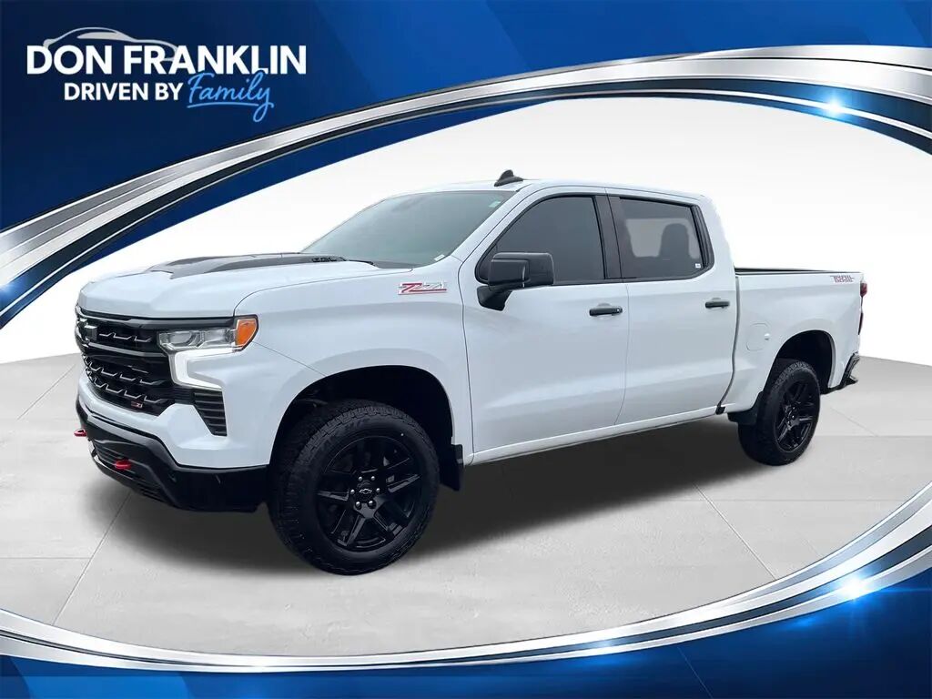 2023 Chevrolet Silverado 1500 LT Trail Boss — photo 1 of 13