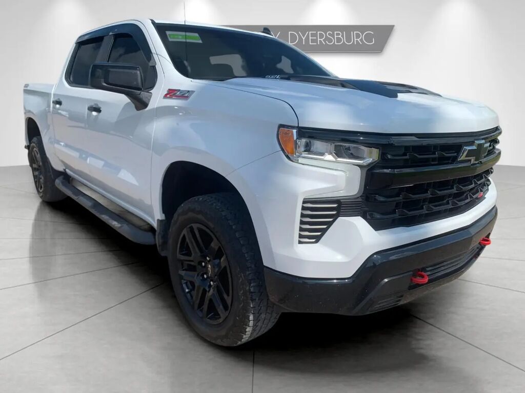 2022 Chevrolet Silverado 1500 LT Trail Boss — photo 1 of 13