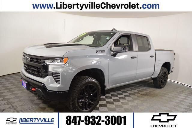 2024 Chevrolet Silverado 1500 LT Trail Boss — photo 1 of 3
