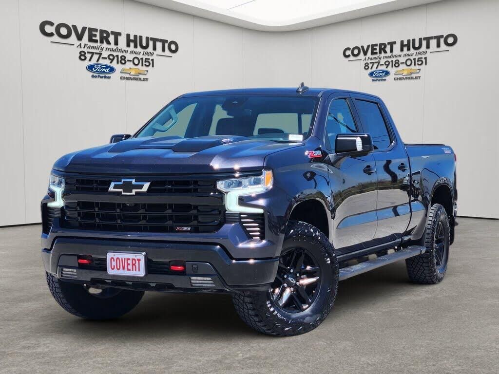 2022 Chevrolet Silverado 1500 LT Trail Boss — photo 1 of 1