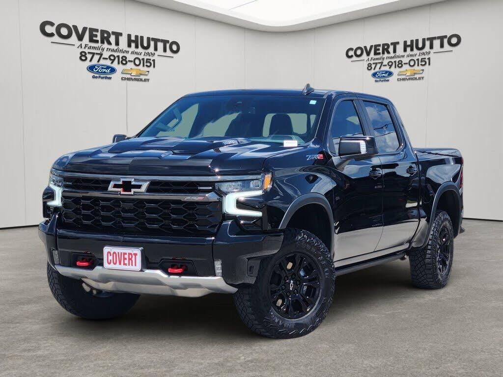 2024 Chevrolet Silverado 1500 ZR2 — photo 1 of 5