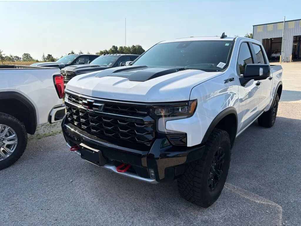 2024 Chevrolet Silverado 1500 ZR2 — photo 1 of 25