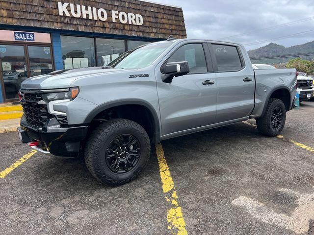2024 Chevrolet Silverado 1500 ZR2 — photo 1 of 40