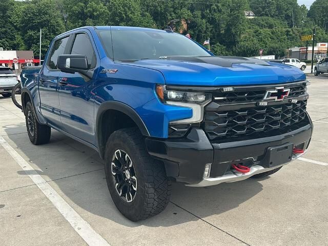 2022 Chevrolet Silverado 1500 ZR2 — photo 1 of 13