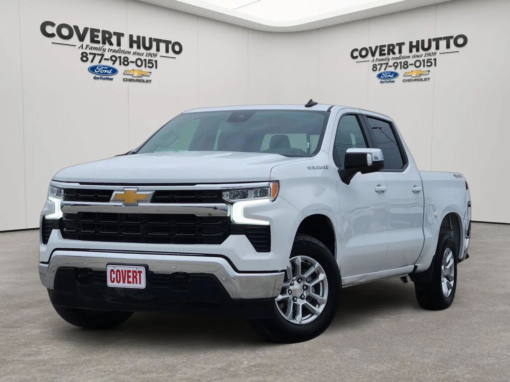 2025 Chevrolet Silverado 1500 LT — photo 1 of 13