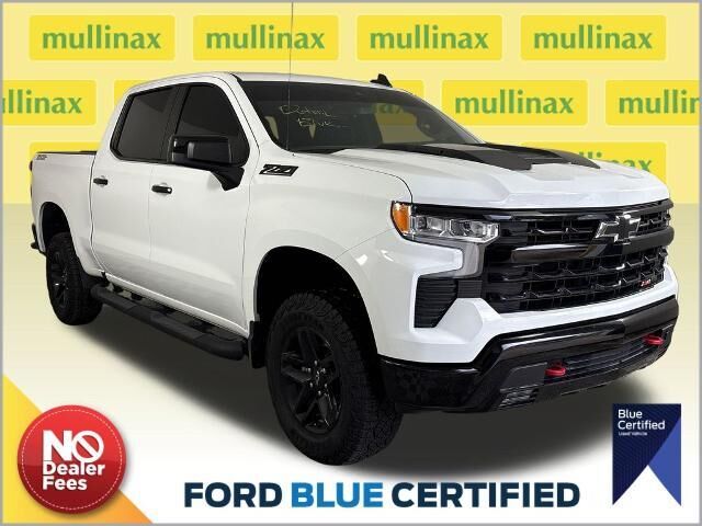 2025 Chevrolet Silverado 1500 LT Trail Boss — photo 1 of 26