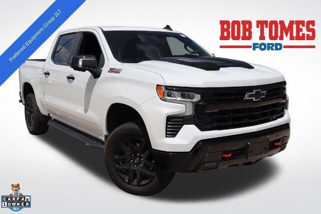 2025 Chevrolet Silverado 1500 LT Trail Boss — photo 1 of 39