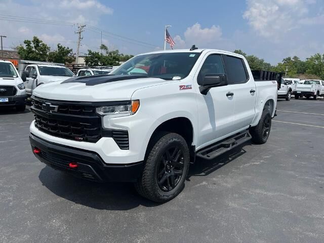 2026 Chevrolet Silverado 1500 LT Trail Boss — photo 1 of 13