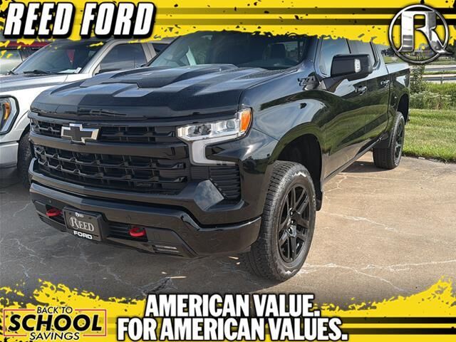 2026 Chevrolet Silverado 1500 LT Trail Boss — photo 1 of 11
