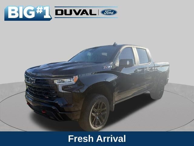 2025 Chevrolet Silverado 1500 LT Trail Boss — photo 1 of 9