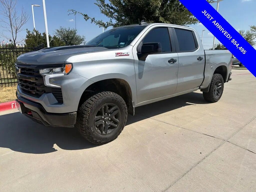 2026 Chevrolet Silverado 1500 LT Trail Boss — photo 1 of 12