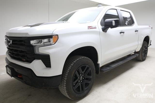 2026 Chevrolet Silverado 1500 LT Trail Boss — photo 1 of 26