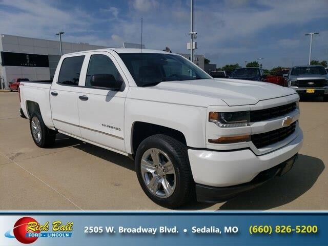 2018 Chevrolet Silverado 1500 Custom
