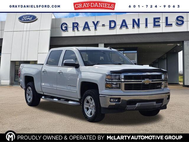 2015 Chevrolet Silverado 1500 LT — photo 1 of 26
