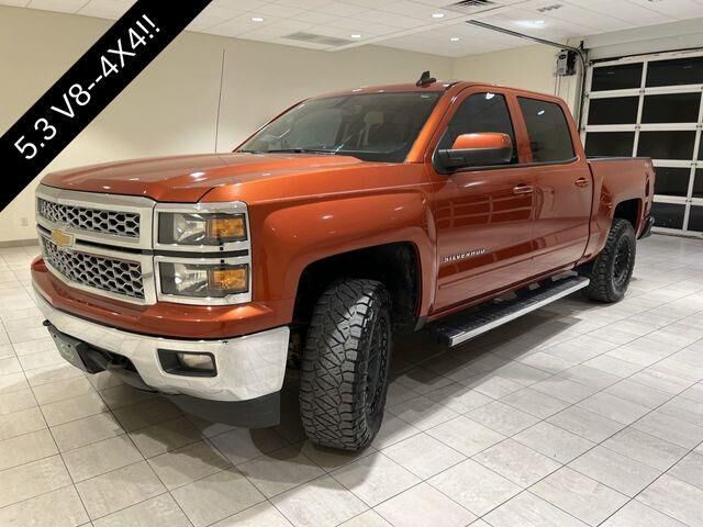 2015 Chevrolet Silverado 1500 LT — photo 1 of 39