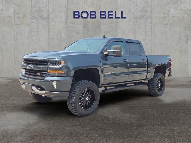 2018 Chevrolet Silverado 1500 LT — photo 1 of 42