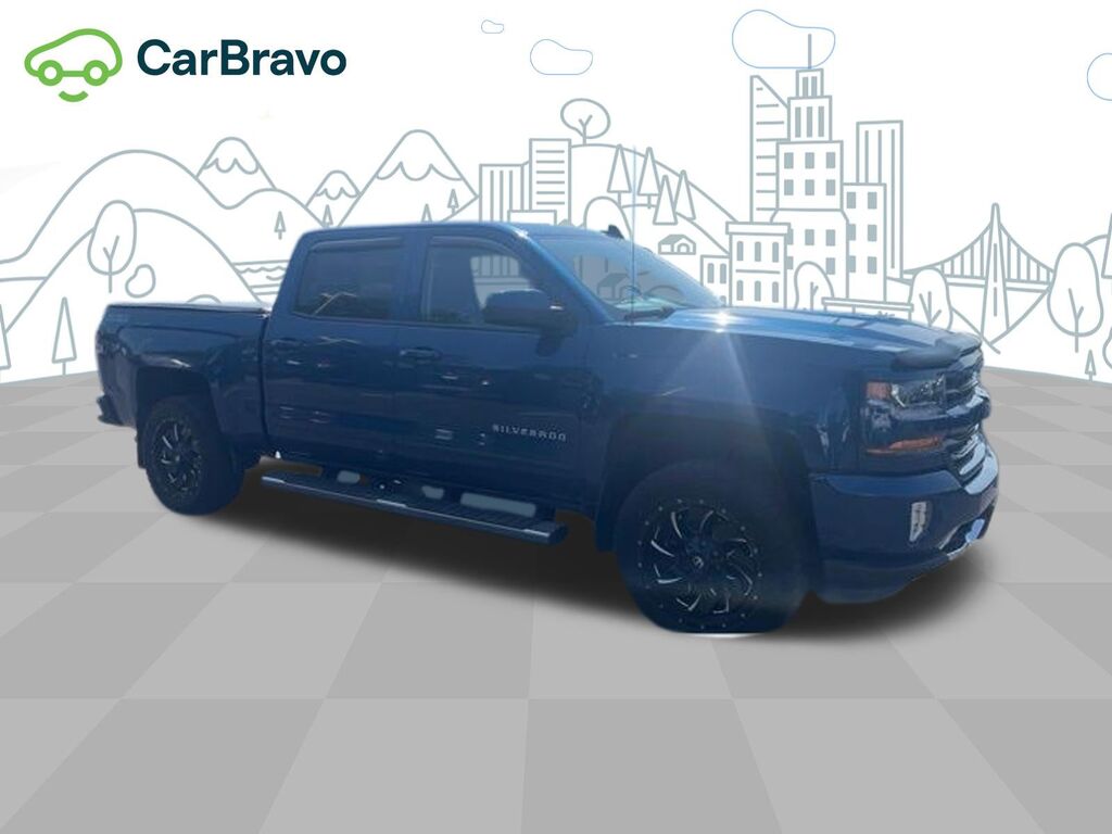 2017 Chevrolet Silverado 1500 LT — photo 1 of 7