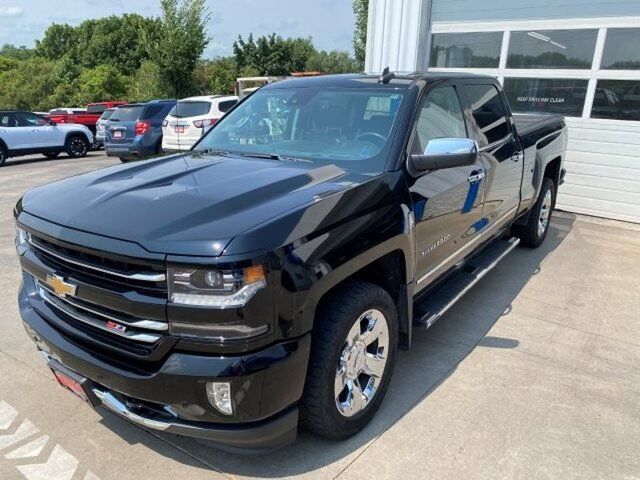 2017 Chevrolet Silverado 1500 LTZ — photo 1 of 14
