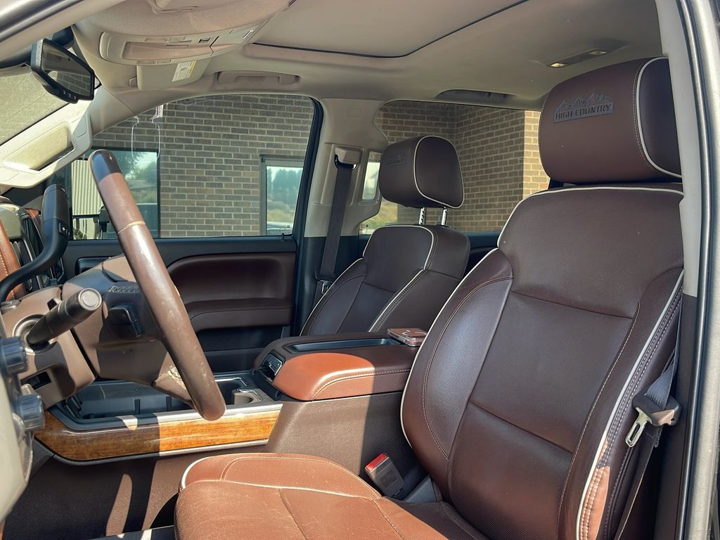 2015 Chevrolet Silverado 1500 1500 — photo 1 of 3