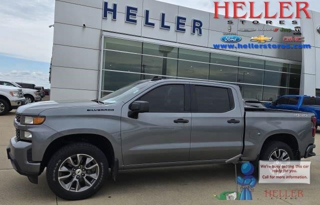 2019 Chevrolet Silverado 1500 Custom — photo 1 of 4