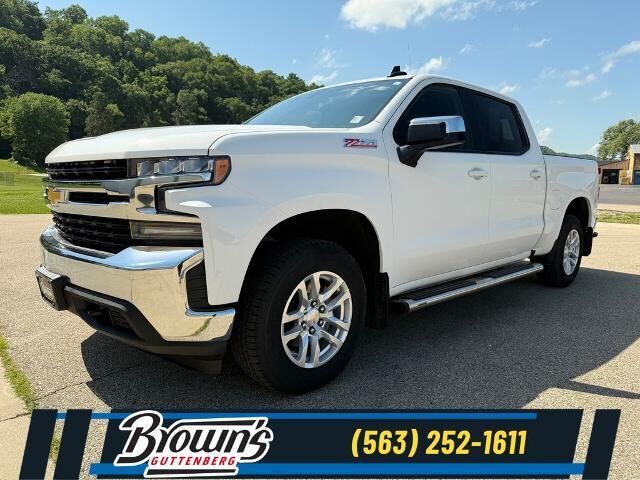 2020 Chevrolet Silverado 1500 LT — photo 1 of 25