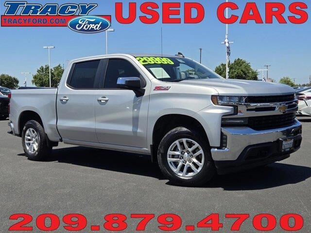 2020 Chevrolet Silverado 1500 LT — photo 1 of 14