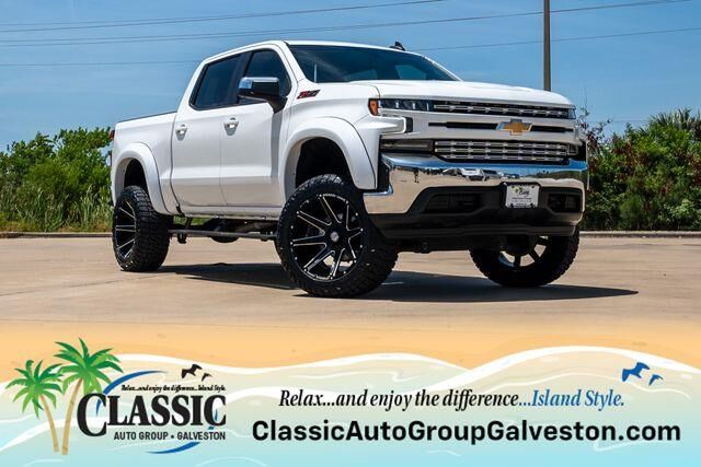 2021 Chevrolet Silverado 1500 LT — photo 1 of 21