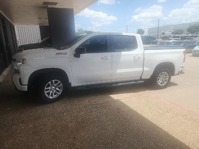 2021 Chevrolet Silverado 1500 RST — photo 1 of 10