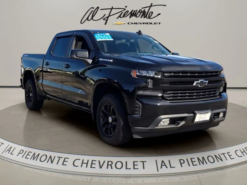 2020 Chevrolet Silverado 1500 RST — photo 1 of 13