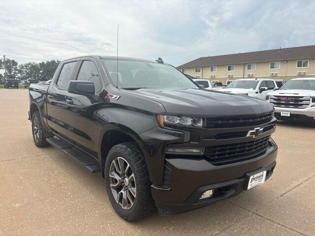 2020 Chevrolet Silverado 1500 RST — photo 1 of 13