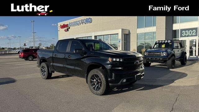 2020 Chevrolet Silverado 1500 RST — photo 1 of 37