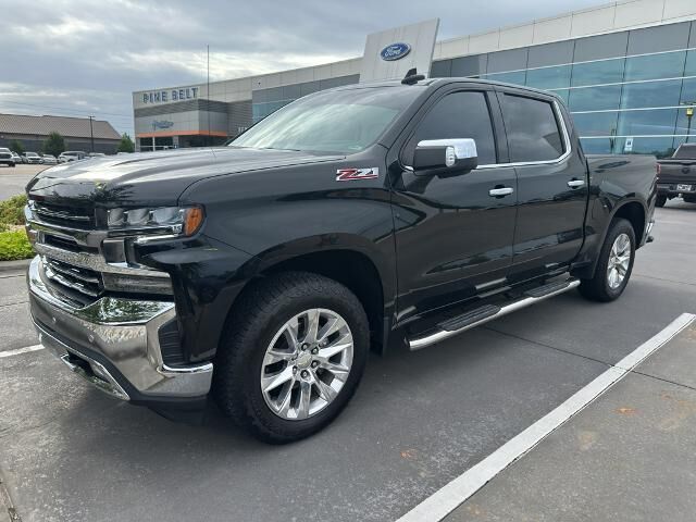 2021 Chevrolet Silverado 1500 LTZ — photo 1 of 13