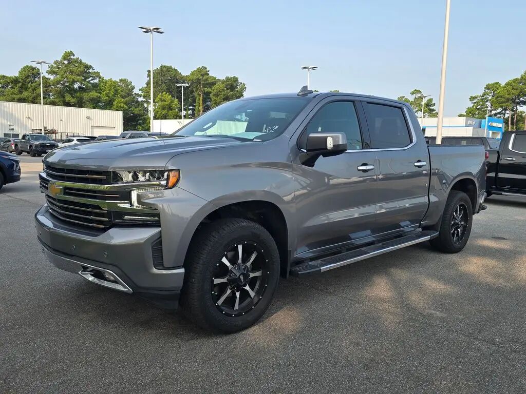 2021 Chevrolet Silverado 1500 High Country — photo 1 of 39