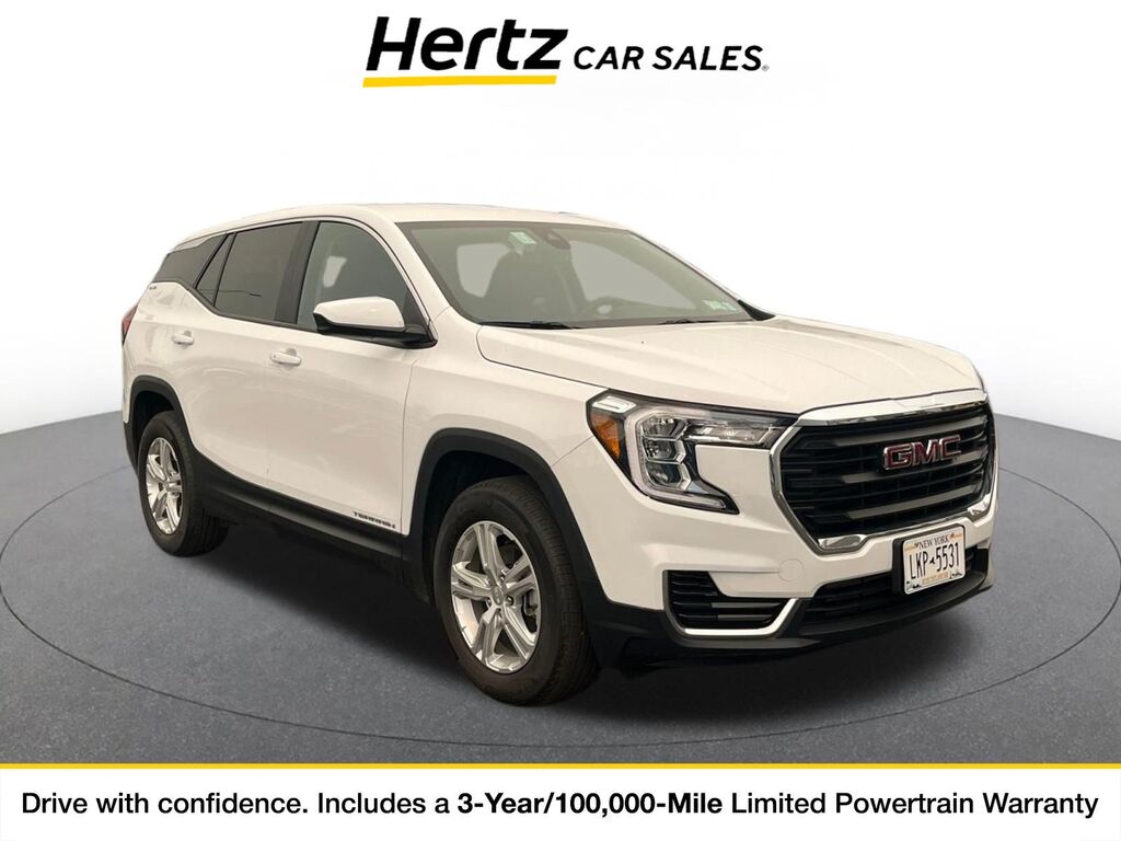 2024 GMC Terrain SLE — photo 1 of 11