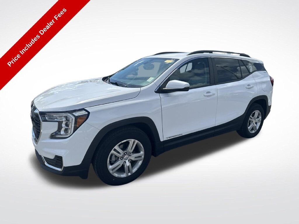 2024 GMC Terrain SLE — photo 1 of 13