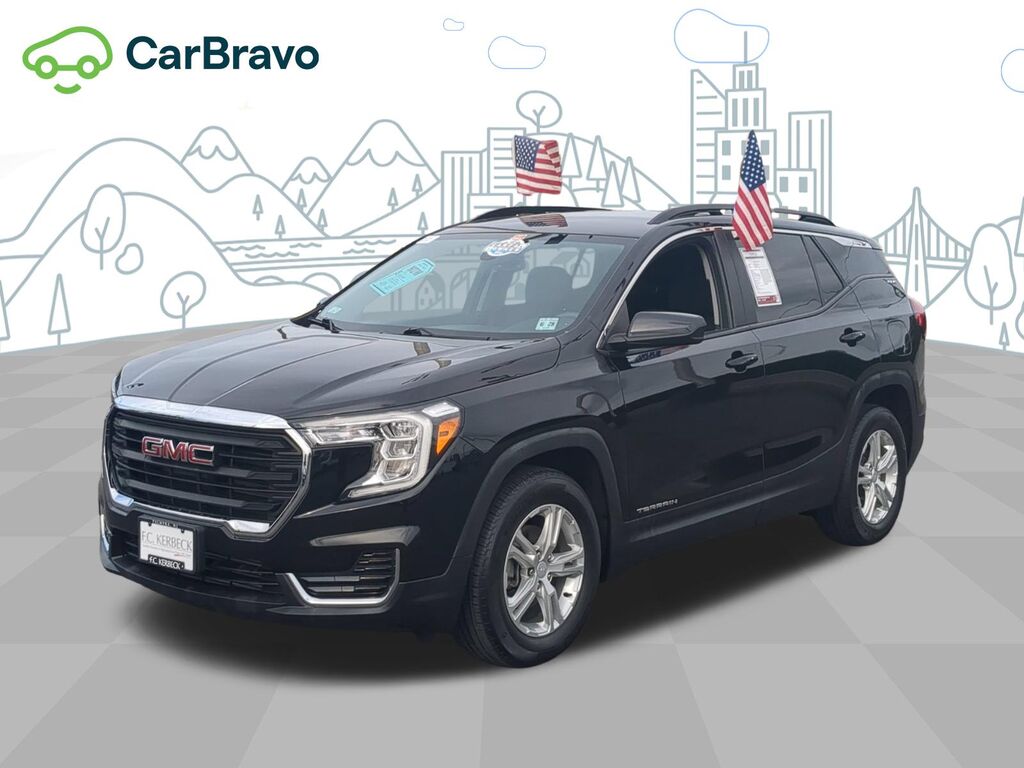 2023 GMC Terrain SLE — photo 1 of 7